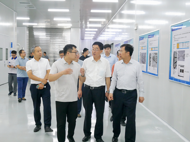 中國(guó)稀土集團(tuán)黨委書記、董事長(zhǎng)敖宏一行到有研廣東院調(diào)研交流